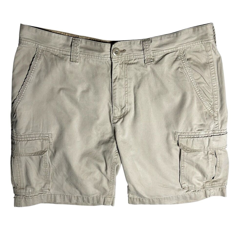 St Johns Bay Men’s‎ Size 38 Flat Front Khaki Cargo Shorts